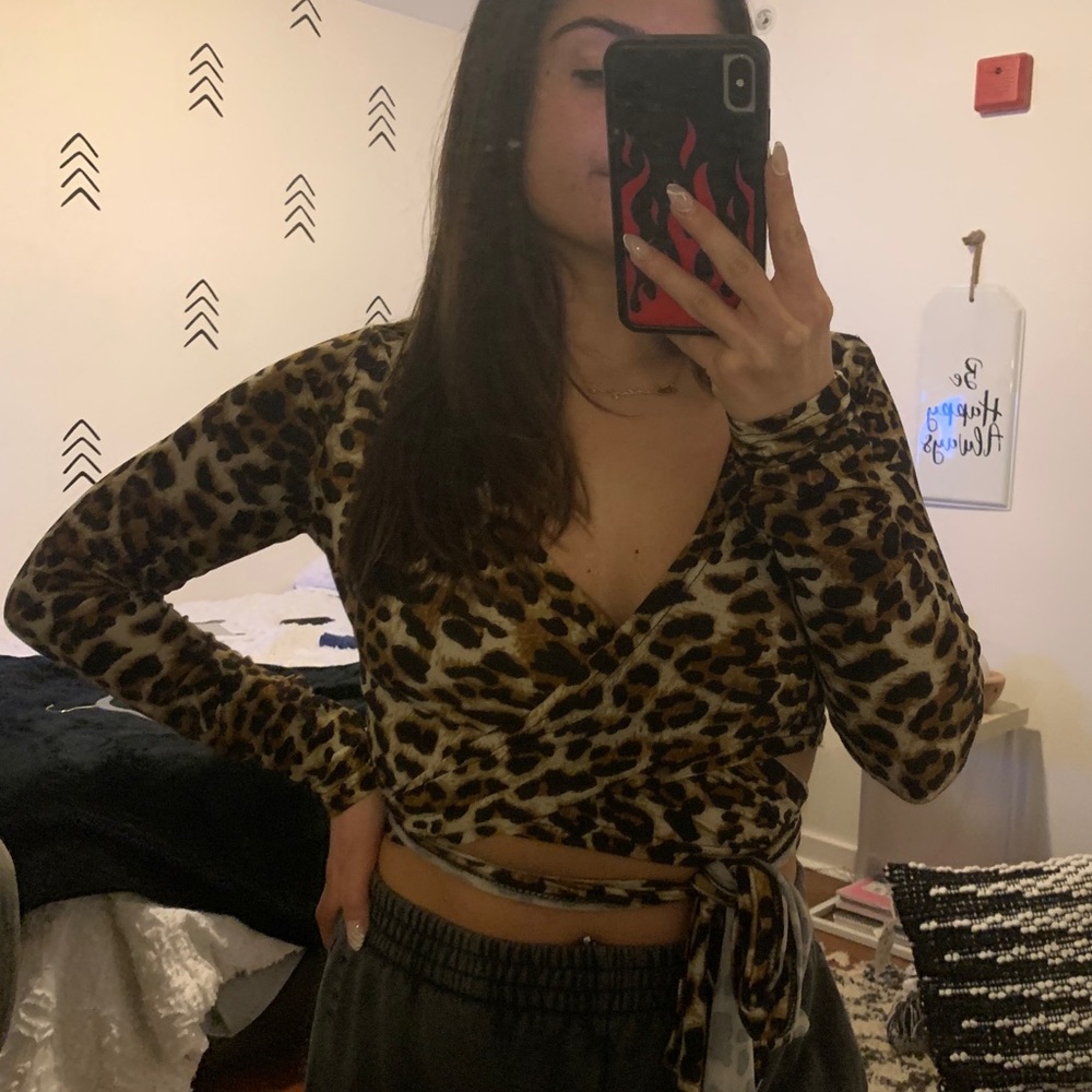 Shein cheetah print wrap tie cropped top